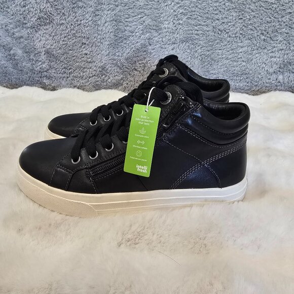Taos Winner Black Leather Sneaker Women's Size 6 High Top Lace up & zipper NEW - Picture 2 of 9